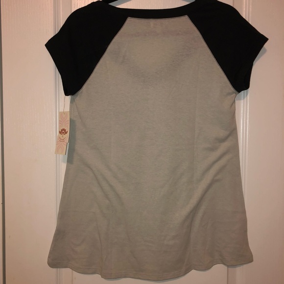 “Endless Possibilities” - Yoga T-Shirt - Picture 2 of 3